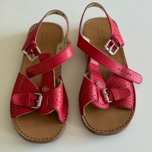 Gucci pink sandal